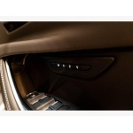 Jaguar XE - 2.0 D200 MHEV R-Dynamic SE Black Auto Euro 6 (s/s) 4dr