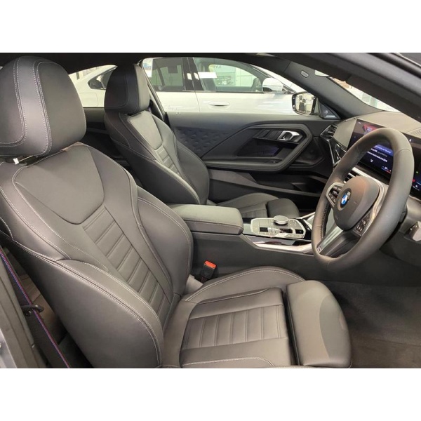 BMW 2 Series - 2.0 220i M Sport Auto Euro 6 (s/s) 2dr