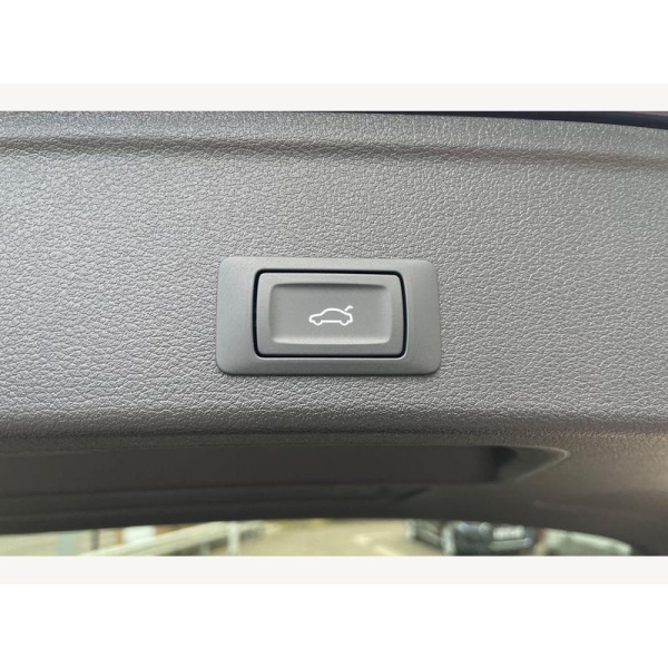 Audi A4 Avant - AUDI A4 Avant S line 35 TFSI 150 PS S tronic 2.0 5dr