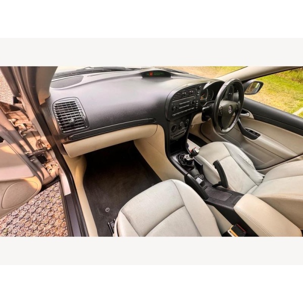 Saab 9-3 - 1.9 TiD Linear 4dr