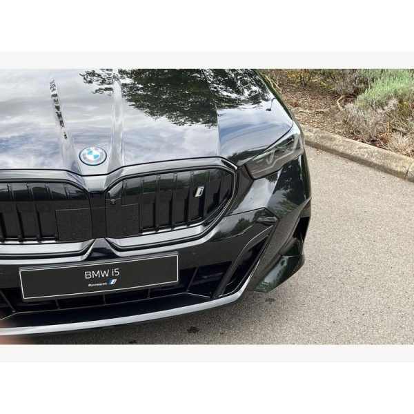 BMW i5 - 40 83.9kWh M Sport Pro Touring Auto eDrive 5dr (11kW Charger)