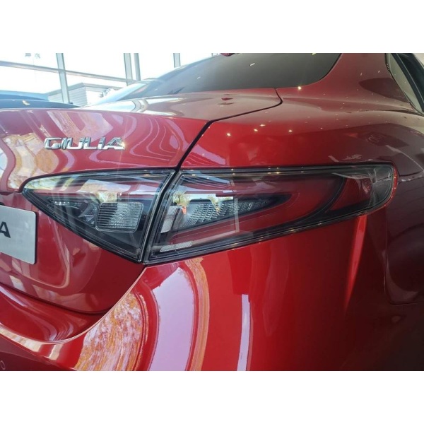Alfa Romeo Giulia - 2.0 Turbo Petrol 280hp Veloce 4dr