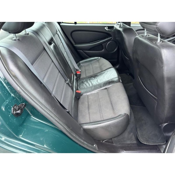 Jaguar X-type - 2.5 V6 Sport Premium (AWD) 4dr