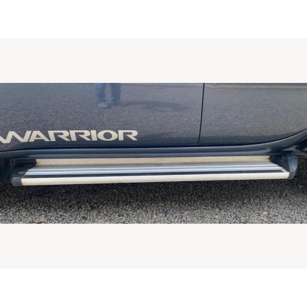Mitsubishi L200 - 2.5 DI-D Warrior 4WD 4dr