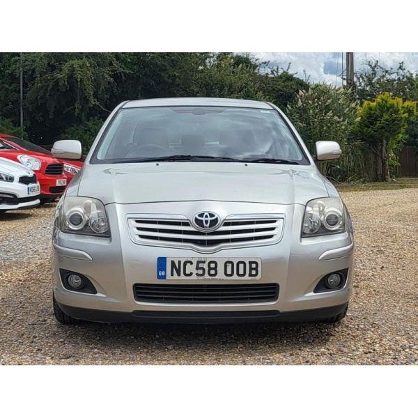 Toyota Avensis - 1.8 VVT-i TR 4dr