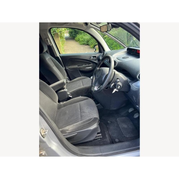 Citroen C3 Picasso - 1.6 HDi Exclusive Euro 4 5dr