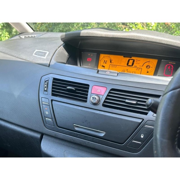 Citroen Grand C4 Picasso - 1.6 HDi DPF VTR+ MPV 5dr Diesel EGS6 Euro 4 (110 ps)