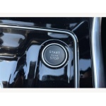 Jaguar XE - 2.0 D200 R-Dynamic SE Black 4dr Auto