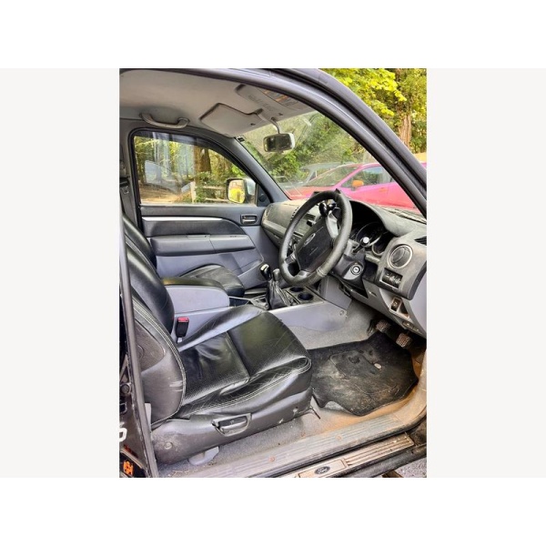 Ford Ranger - 2.5 TDCi XLT Thunder Pickup 4dr Diesel Manual 4x4 (140 bhp)