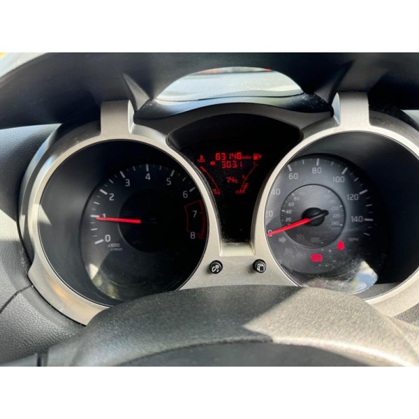 Nissan Juke - 1.6 Acenta Euro 5 (s/s) 5dr