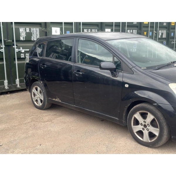 Toyota Corolla Verso - 1.8 VVT-i T3 5dr