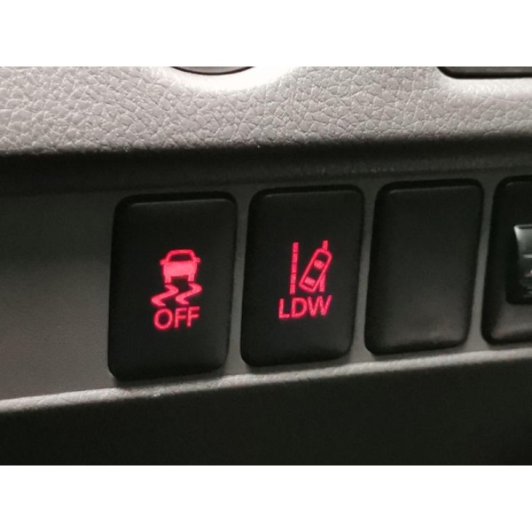 Mitsubishi L200 - 2.4 DI-D DC Warrior Pickup Double Cab 4WD (178 ps) - HEATED LEATHER
