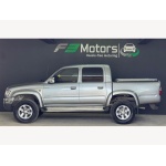 Toyota Hilux - 2.5 Invincible 4dr