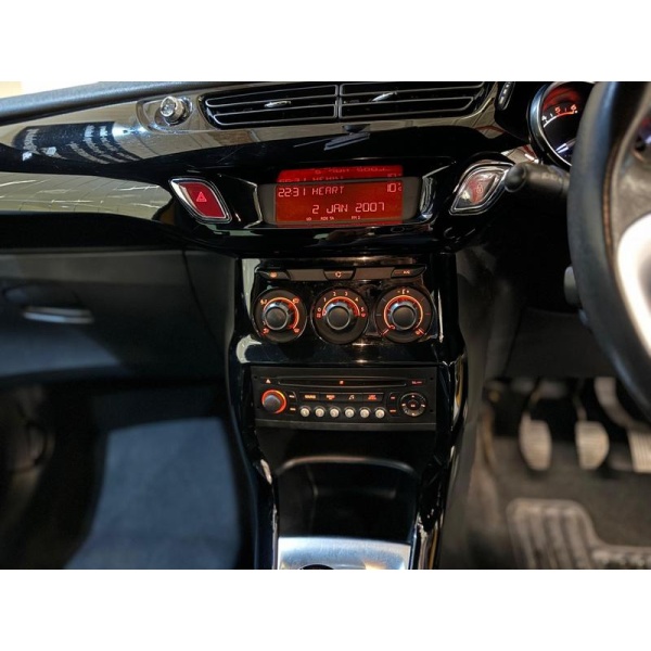 Citroen DS3 - 1.6 e-HDi Airdream DStyle Euro 5 (s/s) 3dr