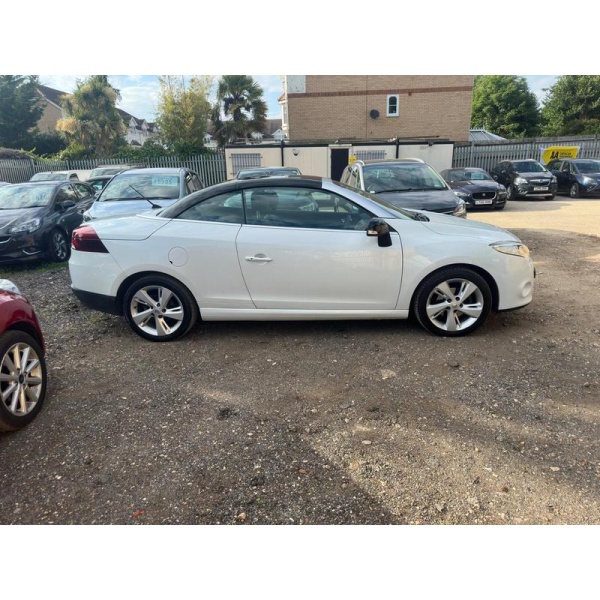 Renault Megane - 1.5 dCi Dynamique (s/s) 2dr
