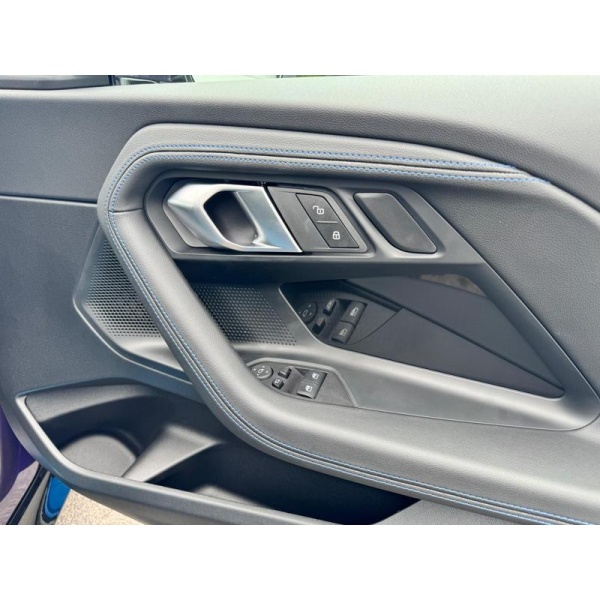 BMW 2 Series - 2.0 220i M Sport Auto Euro 6 (s/s) 2dr