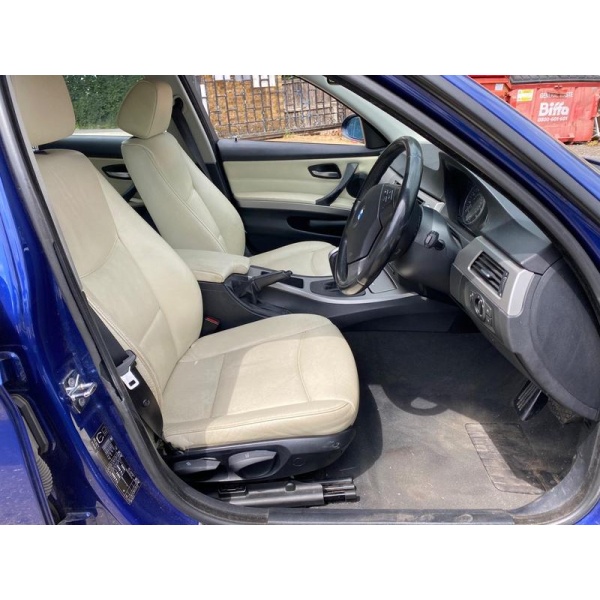 BMW 3 Series - 2.0 318i SE Touring Auto Euro 4 5dr