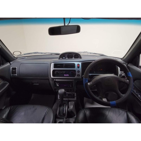 Mitsubishi L200 - 3.0 Triton 4dr