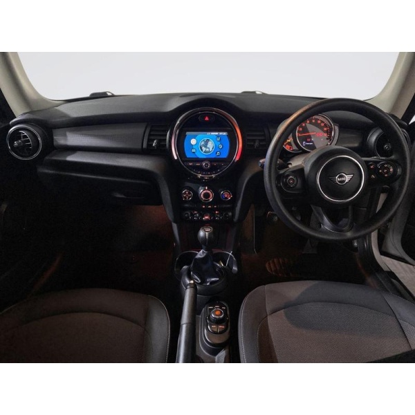 MINI Hatch Cooper - 1.5 COOPER CLASSIC 3d 134 BHP | Extended Warranties| AA Coverage*
