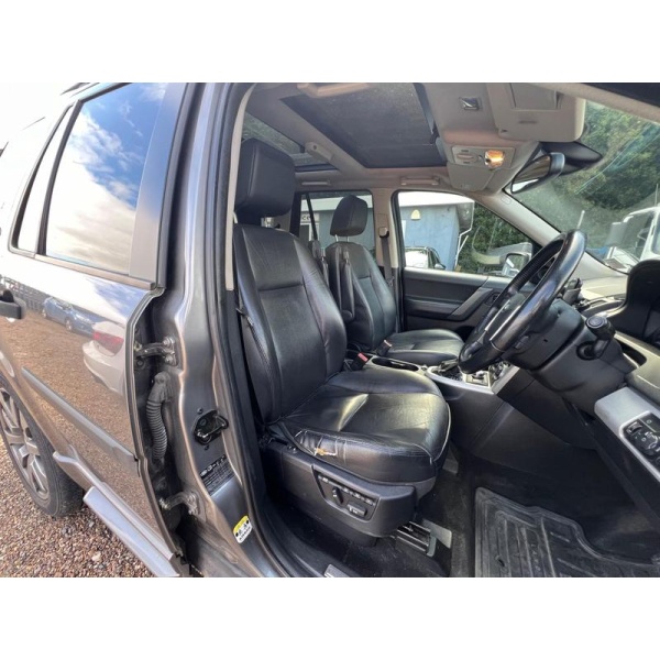 Land Rover Freelander 2 - 2.2 TD4 HSE Auto 4WD Euro 4 5dr