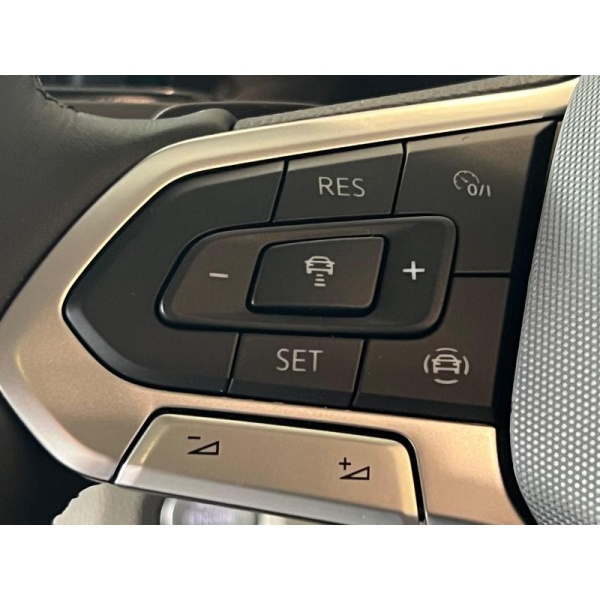Volkswagen Multivan - 1.4 TSI 13kWh Style DSG L1 Euro 6 (s/s) 5dr