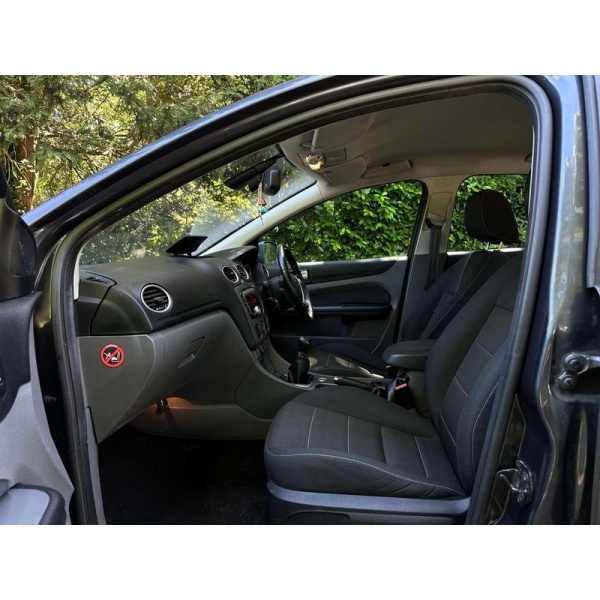 Ford Focus - 1.6 Focus Titanium TDCi 109 5dr