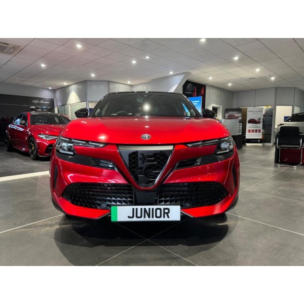 Alfa Romeo Junior - 54kWh Elettrica Speciale Auto 5dr