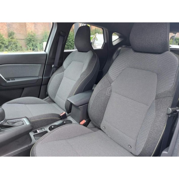 Renault Captur - techno E-Tech full hybrid 145 ^MY25] 1.6 5dr