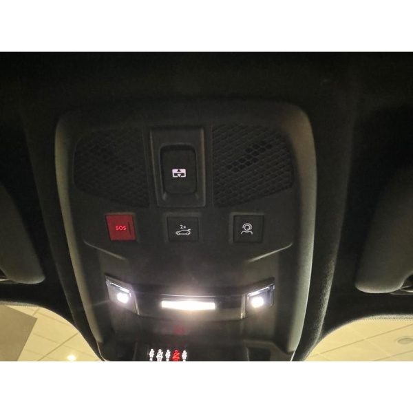 Alfa Romeo Junior - 54kWh Elettrica Speciale Auto 5dr