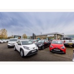 Toyota Corolla - 1.8 VVT-h Icon Touring Sports CVT Euro 6 (s/s) 5dr