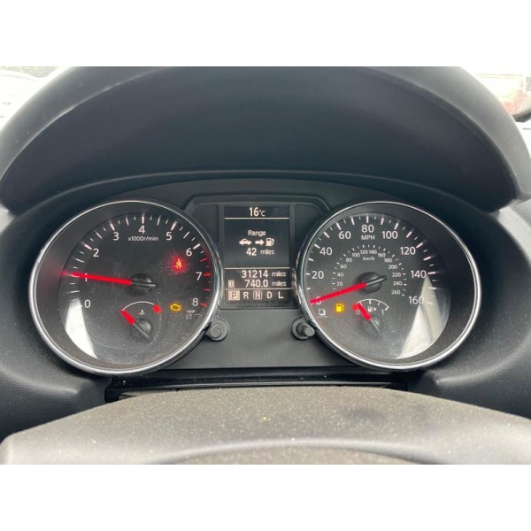 Nissan Qashqai - 1.6 360 CVT 2WD Euro 5 5dr