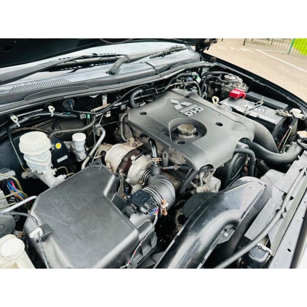 Mitsubishi L200 - 2.5 DI-D Barbarian 4WD Euro 5 4dr (LB)