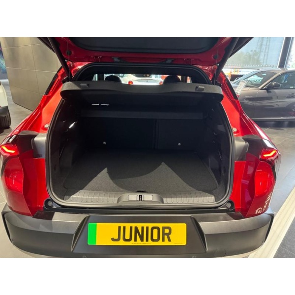 Alfa Romeo Junior - 54kWh Elettrica Speciale Auto 5dr