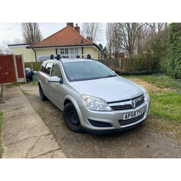 Vauxhall Astra - 1.7 CDTi ecoFLEX Life Estate 5dr Diesel Manual (a/c) (119 g/km, 108 bhp)