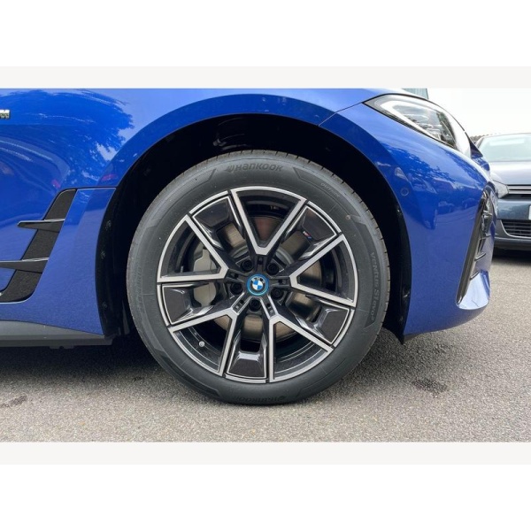 BMW M4 - M4 xDrive Competition M 2dr Step Auto 3.0