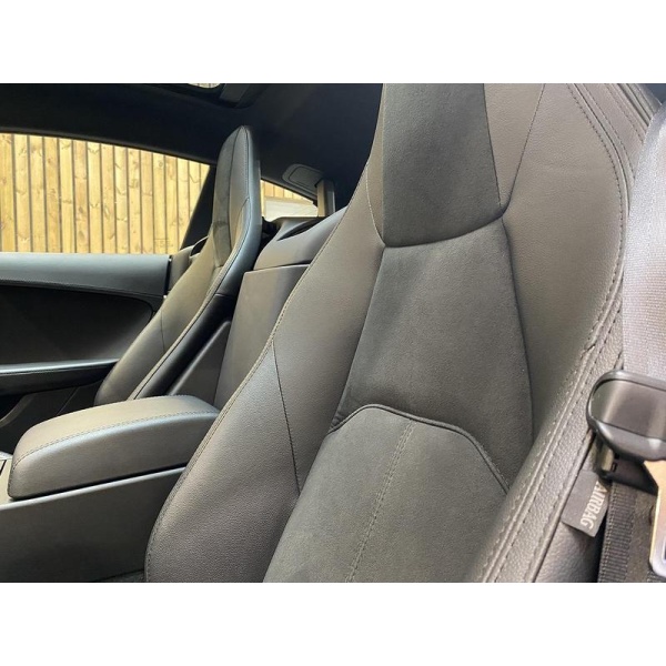Jaguar F-type - 2.0i R-Dynamic Coupe 2dr Petrol Auto Euro 6 (s/s) (300 ps)