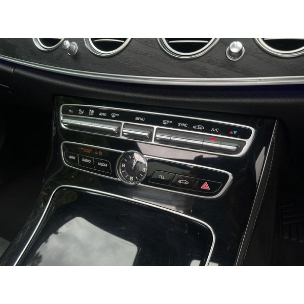 Mercedes-Benz E Class - 2.0 E220d AMG Line (Premium) G-Tronic+ Euro 6 (s/s) 5dr