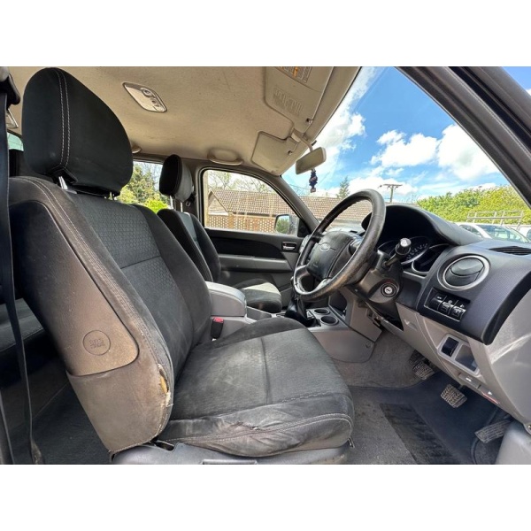 Ford Ranger - 2.5 TDCi Thunder 4x4 4dr