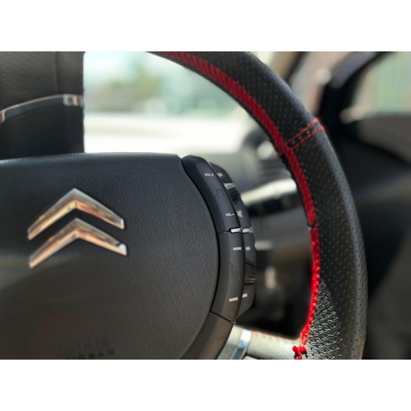 Citroen C4 - 1.6 HDi by LOEB Euro 4 3dr