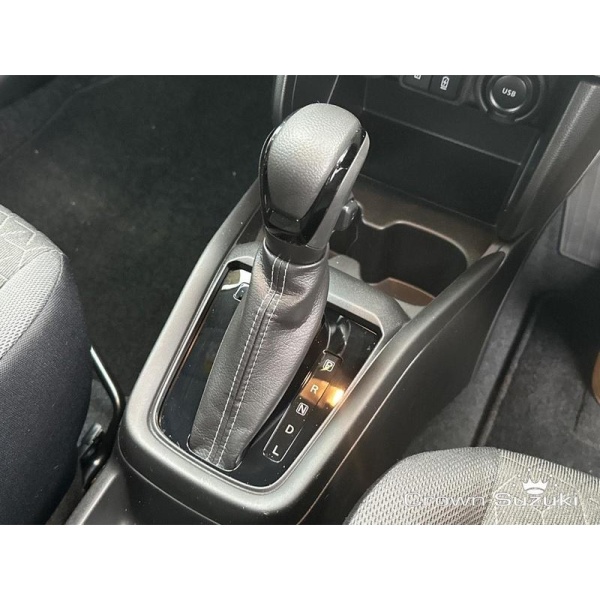 Suzuki Swift - 1.2 MHEV Motion CVT Euro 6 (s/s) 5dr