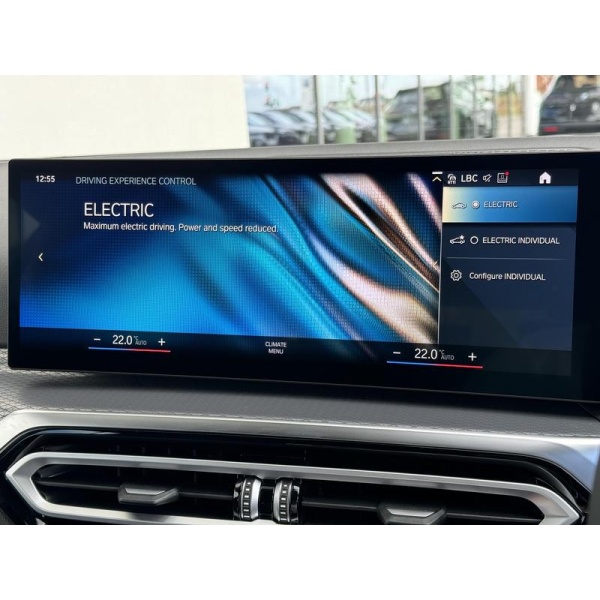 BMW 3 Series Touring - BMW 330e M Sport 2.0 5dr