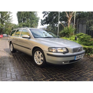 Volvo V70 - 2.4 Estate 5dr Petrol Manual (205 g/km, 140 bhp)