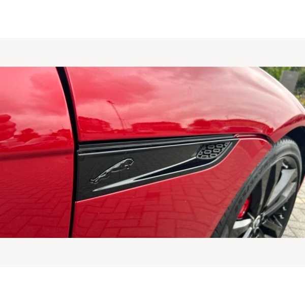Jaguar F-type - 2.0 P300 R-Dynamic - MASSIVE SAVING!! -Heated seats and Heated steering whe 2dr