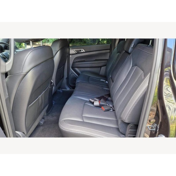 KGM Musso - 2.2D Saracen Plus Auto 4WD LWB Euro 6 4dr