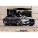 Jaguar XE - 2.0 D200 MHEV R-Dynamic SE Black Auto Euro 6 (s/s) 4dr