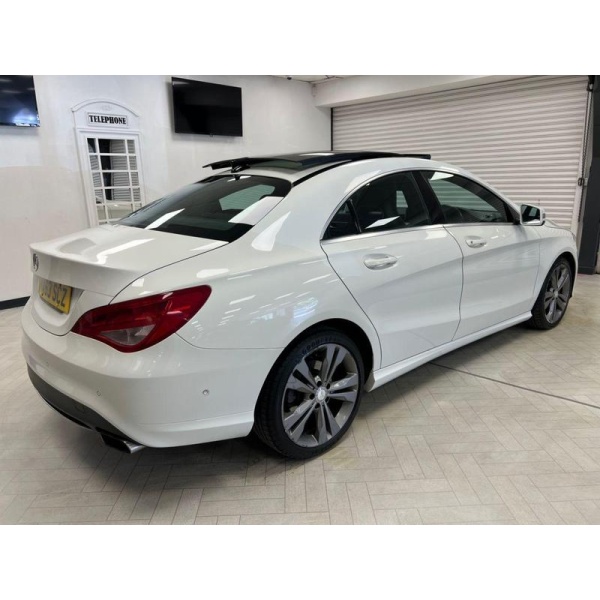 Mercedes-Benz CLA - 1.6 CLA180 SPORT 4d 122 BHP
