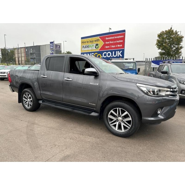 Toyota Hilux - D-4D Invincible Pickup 2.4 Manual Diesel