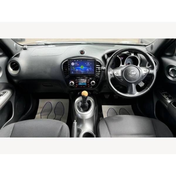 Nissan Juke - 1.6 Acenta Euro 5 (s/s) 5dr