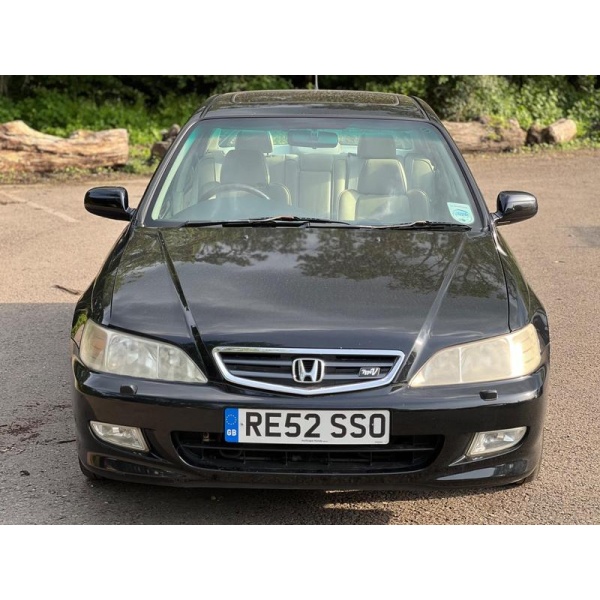 Honda Accord - 2.3i Type V 4dr