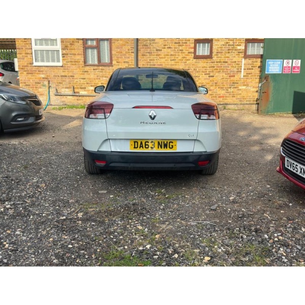Renault Megane - 1.5 dCi Dynamique (s/s) 2dr